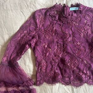 Vagabond Bell sleeve lace top